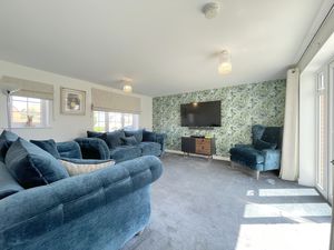 Pershore Way- click for photo gallery